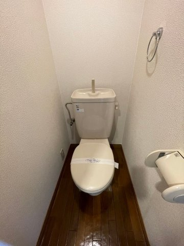 アドミール宝塚のトイレ|シンプルで使いやすいトイレです
