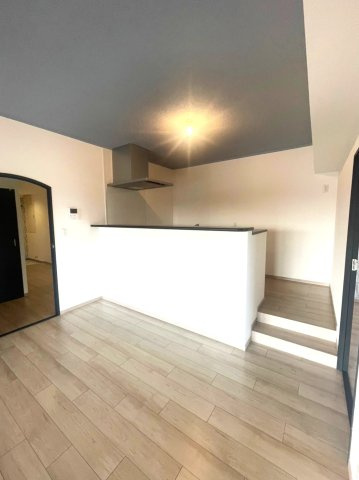 ◆室内改装済み◆７階建て最上階の三方角住戸◆阪急西向日駅徒歩１３分◆イトーピア向日マンションA棟のキッチン|キッチン