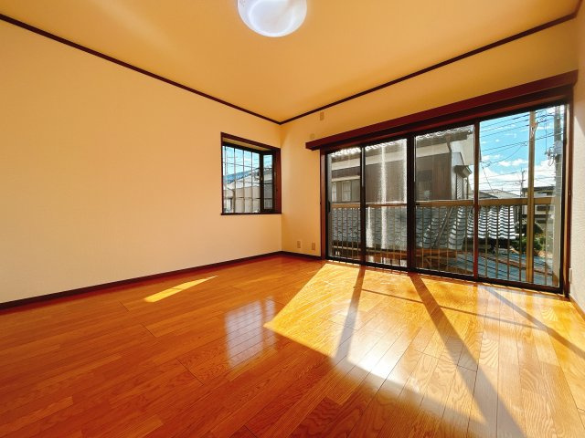 熊谷市別府２丁目の洋室|※未公開物件多数あります！
買取り・物件探し・リフォーム・リノベ・管理何でもご相談下さい！
