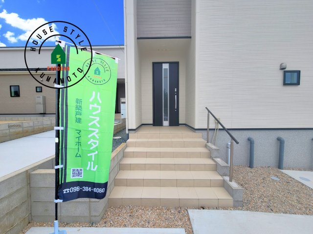 菊池郡大津町大字大津第1-3棟（1号棟）の玄関|おでかけの時も帰った時も、「我が家」を最初に感じでもらえる素敵な空間に。