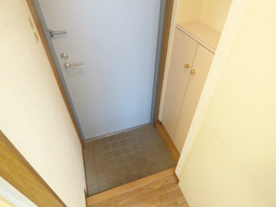 サンリット本山南の玄関