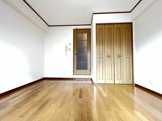 サンリット本山南の居間・リビング