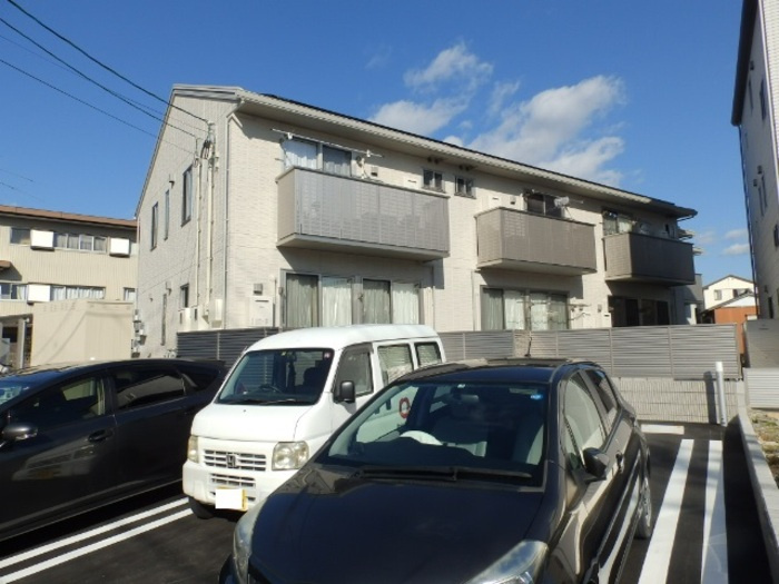 テユリータの駐車場|ロビー