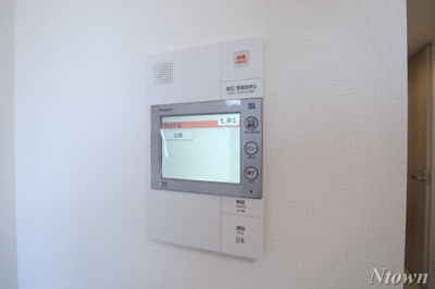 【設備】 | ディアレイシャス名古屋太閤通Ⅲ | エアコンです