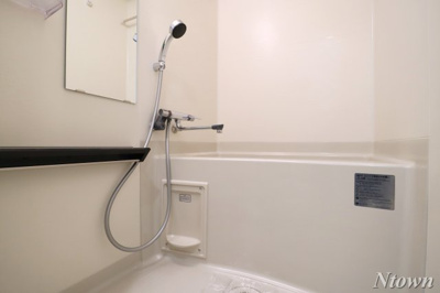 【浴室】 | ディアレイシャス名古屋太閤通Ⅲ | 日々の疲れを癒すお風呂付です