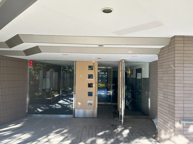 フォレストコートのエントランス