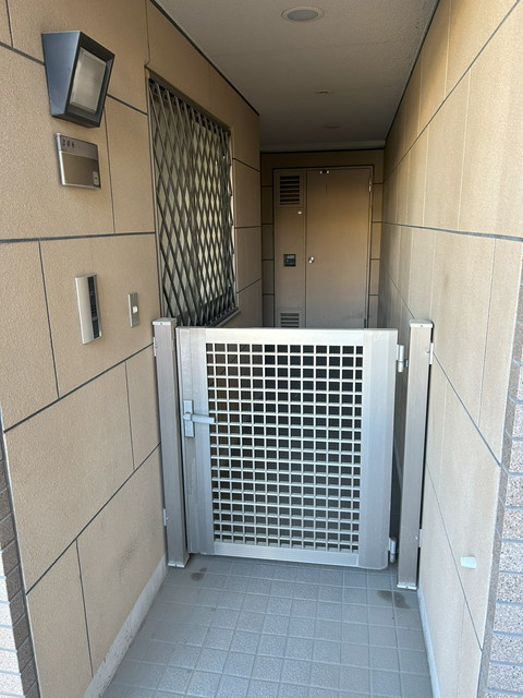 フォレストコートの玄関