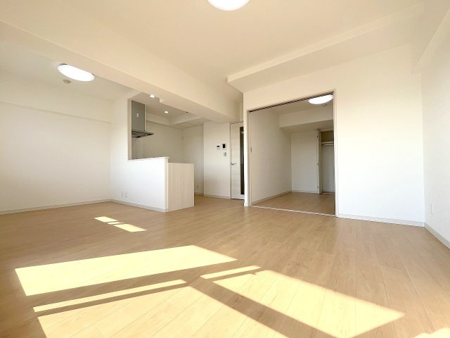 ルネ福生B棟の居間・リビング|2025年1月撮影