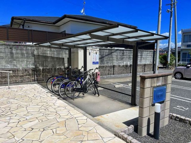 レオネクストローズのその他