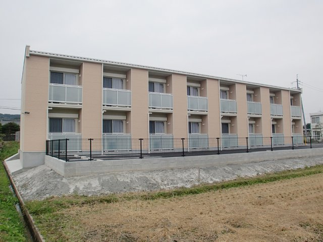 レオネクストローズの外観