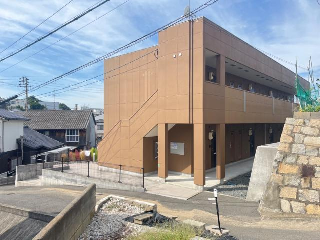 コンフォース栄