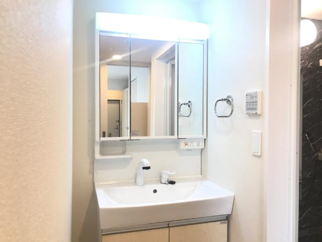 メゾン和の洗面所|洗髪洗面化粧台