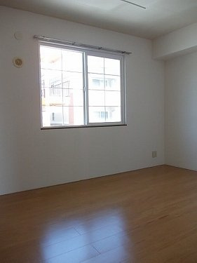 シャトーひえだの居間・リビング