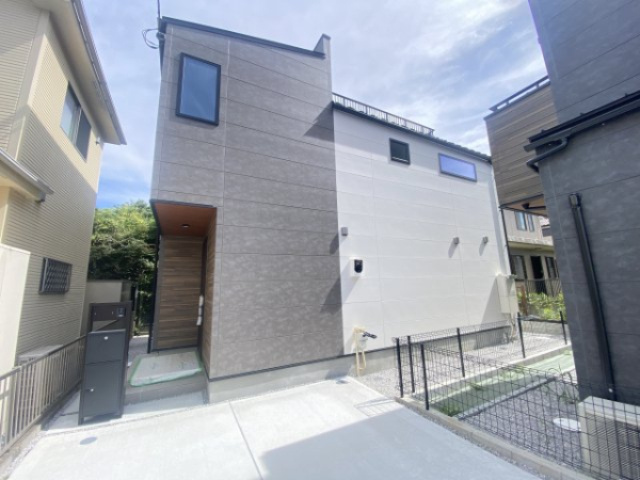 祝　成約済み　八王子市　長房町　新築戸建ての外観|～仲介手数料無料☆八王子ひなた不動産～八王子市長房町　新築戸建て