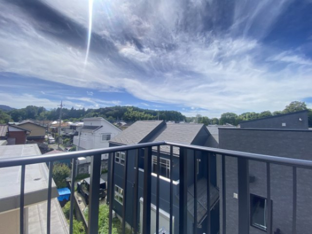 祝　成約済み　八王子市　長房町　新築戸建ての展望|～仲介手数料無料☆八王子ひなた不動産～八王子市長房町　新築戸建て