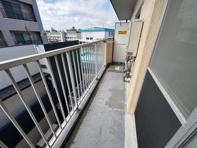 シャンボール淀川のバルコニー