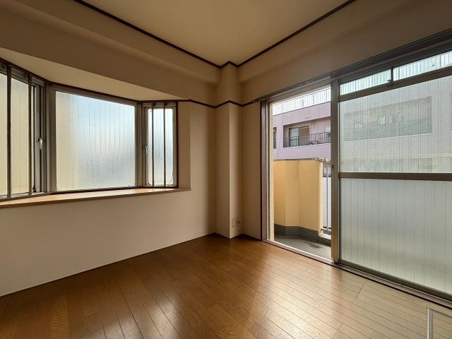 シャンボール淀川の居間・リビング