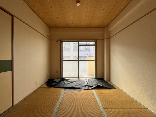 シャンボール淀川の和室