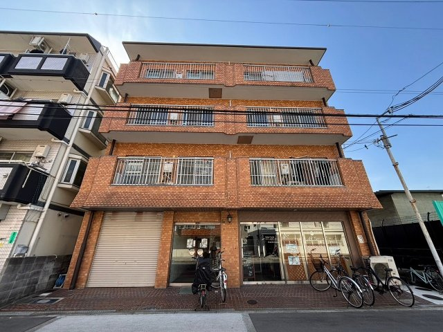 シャンボール淀川の外観