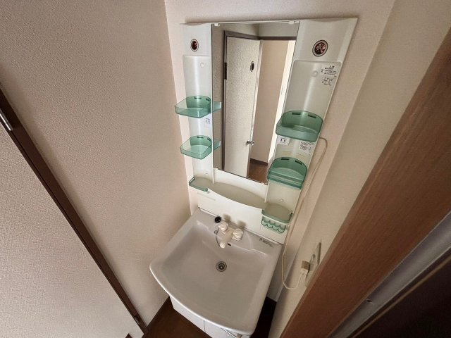 シャンボール淀川の独立洗面台