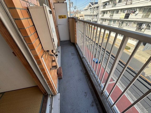 シャンボール淀川のバルコニー
