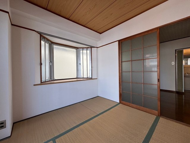 シャンボール淀川の和室