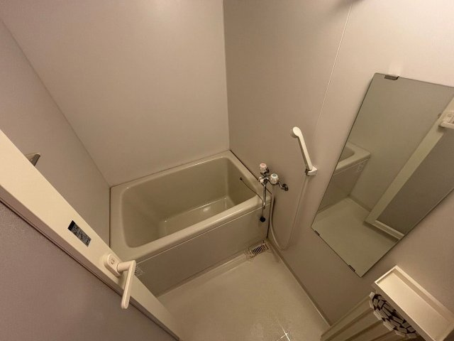 シャンボール淀川の浴室