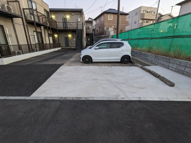 スタジオ北柏の駐車場