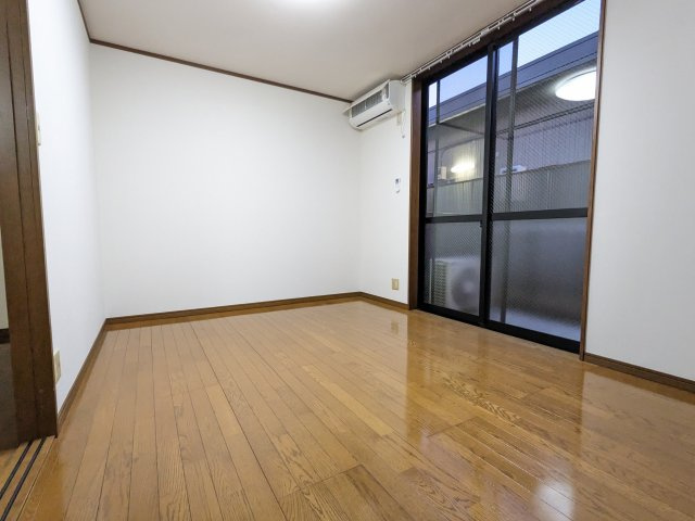 スタジオ北柏の居間・リビング