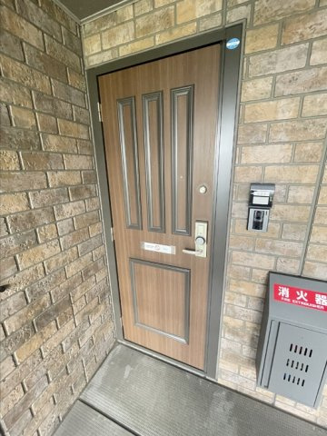 ピュアメゾン西大寺の玄関