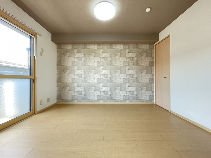 ピュアメゾン西大寺の居間・リビング