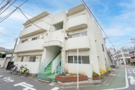 ガ―デナ学芸大の画像