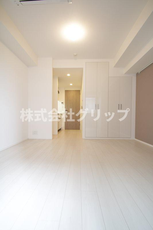 パークアクシス横濱関内スクエアの居間・リビング