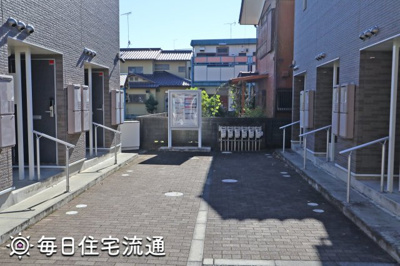 【エントランス】 | K