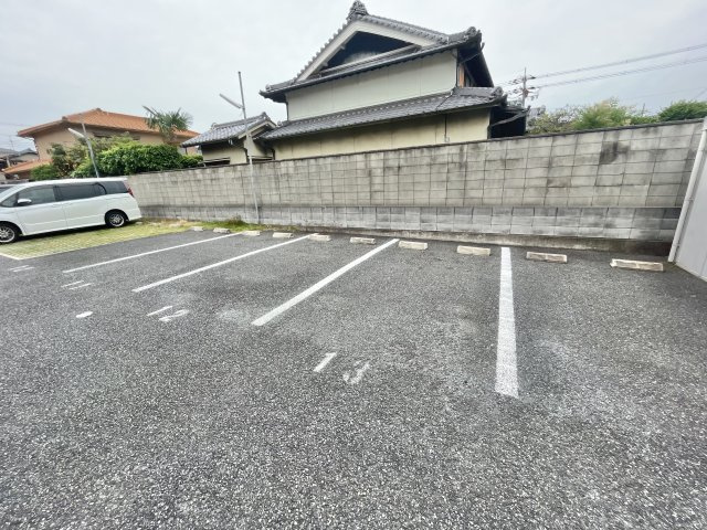 【駐車場】 | アムール　エステート