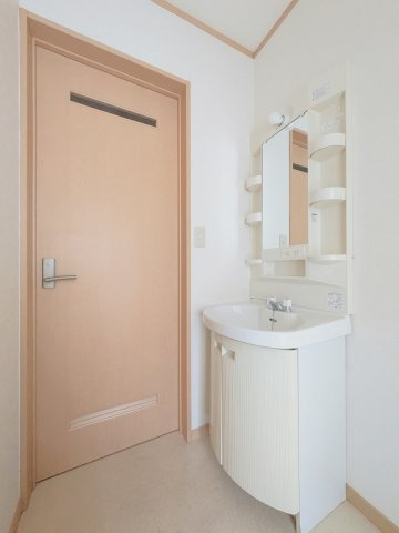 ガーデンハウス飯田IIの洗面所