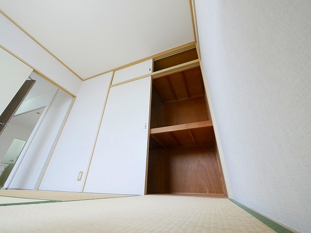 フラッグスタッフハイツBの収納