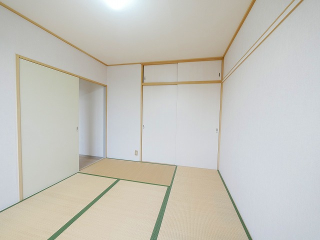 フラッグスタッフハイツBの和室