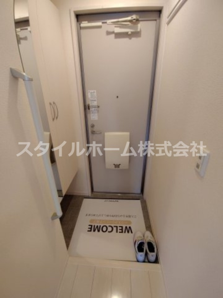 アスター若宮の玄関|シンプルで使いやすい玄関です