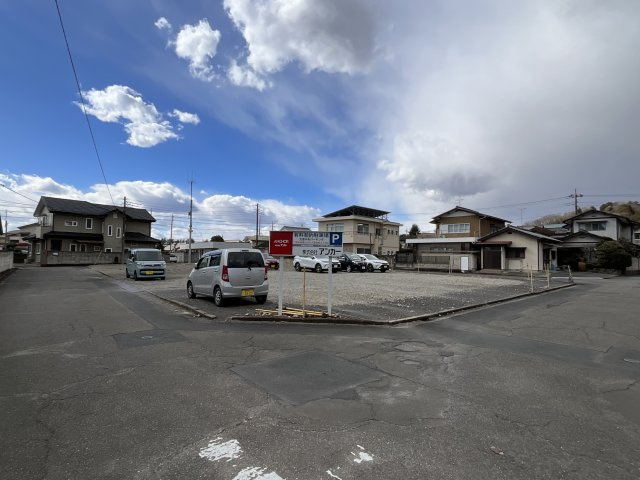 元宿町内田パーキング