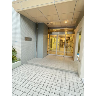 【エントランス】