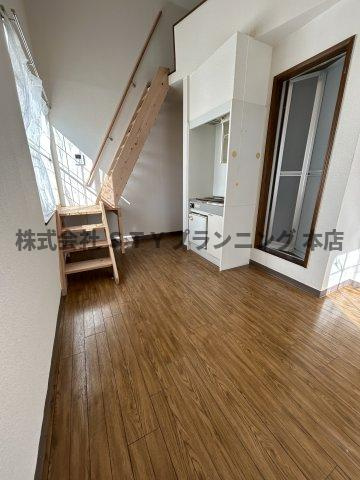 仲介手数料０円！メゾン・ド・KSの居間・リビング