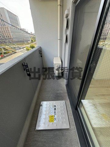 仲介手数料0円！！サーパスフォーシア白壁のバルコニー