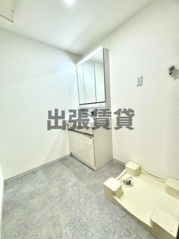 仲介手数料0円！！サーパスフォーシア白壁の洗面所