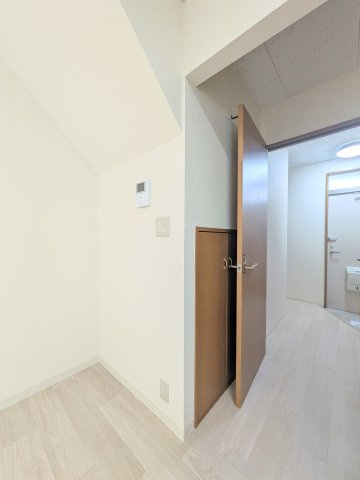 パルシャイン デルタの居間・リビング