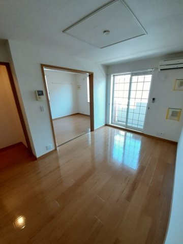 Ｆａｍｉｌｌｅ　Ｂの内装