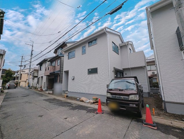 梅津罧原町２号地の前面道路含む現地写真