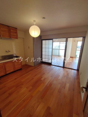 【内装】 | ユトリロ牧野