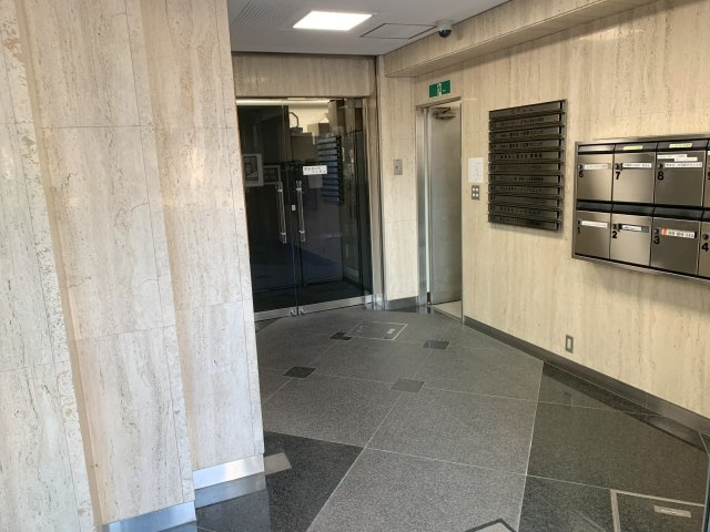 千代田区神田須田町２丁目の事務所のエントランス