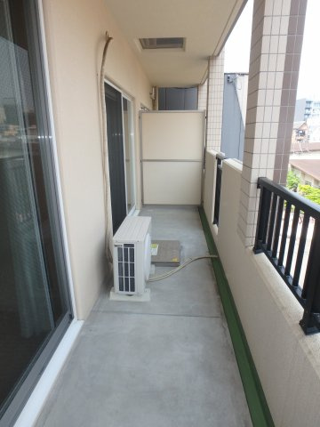 【バルコニー】 | グログランアパートメント